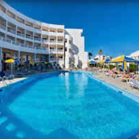 Kris Mari Hotel