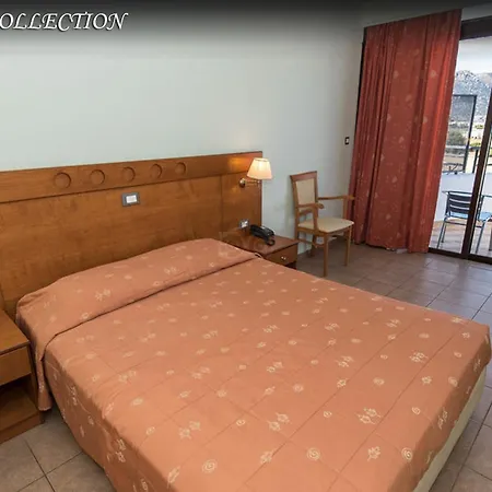 Kris Mari Hotel 3*