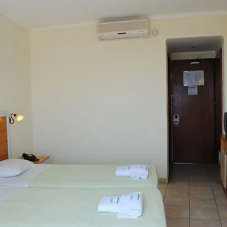 Kris Mari Hotel
