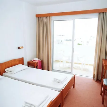 Hotel Kris Mari