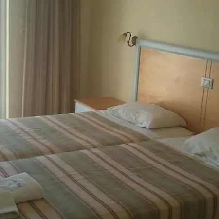 Kris Mari Hotel
