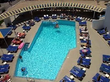 Kris Mari Hotel
