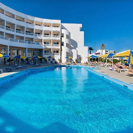 Kris Mari Hotel